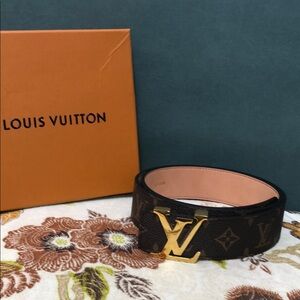 Louis Vuitton  Women’s Authentic Belt